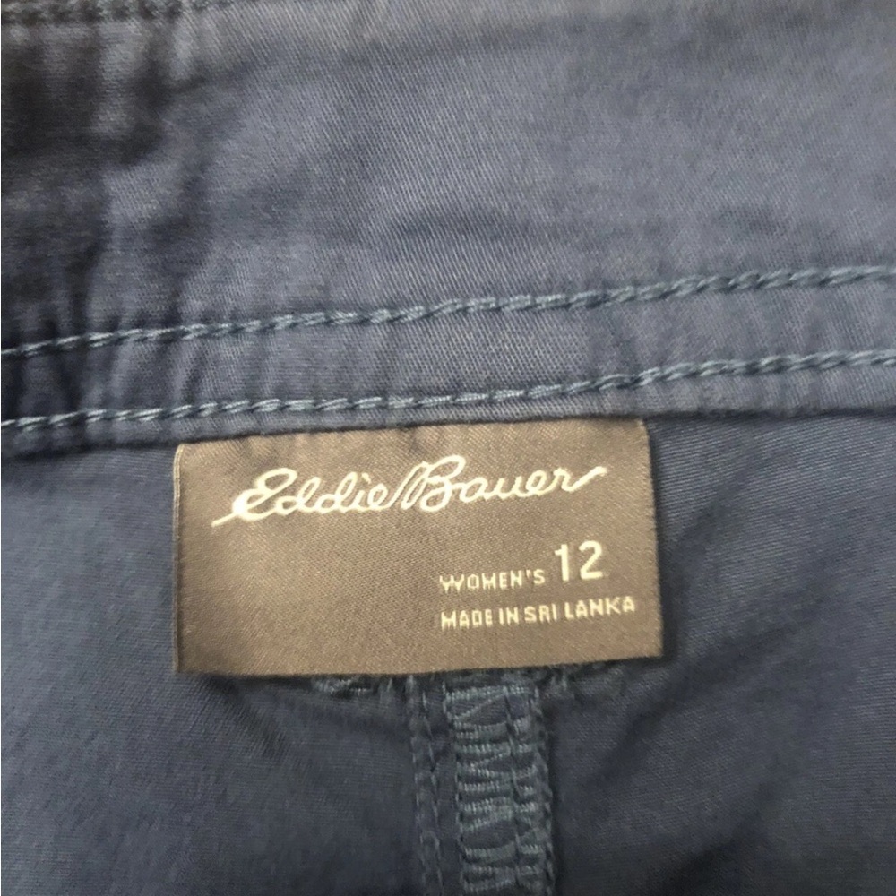 Eddie Bauer Shorts Size 12 Aspire Chino Dust Indigo Women’s NWT Slightly Curvy - Picture 2 of 8